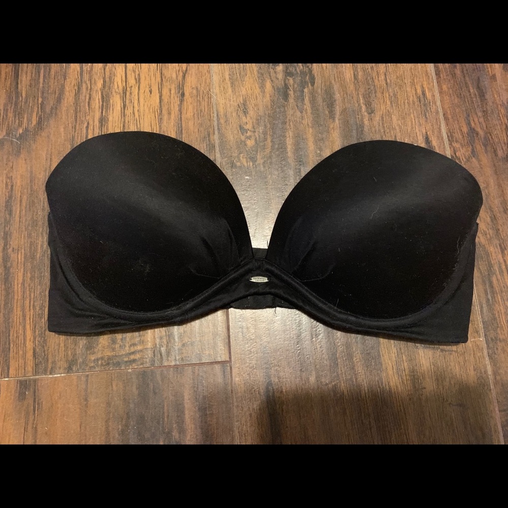 Victoria’s Secret strapless push up bra